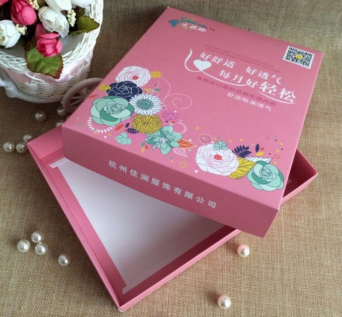 OEM Custom Paper Packaging Sanitary Towel / Sanitary Napkin Box Firm And Durable